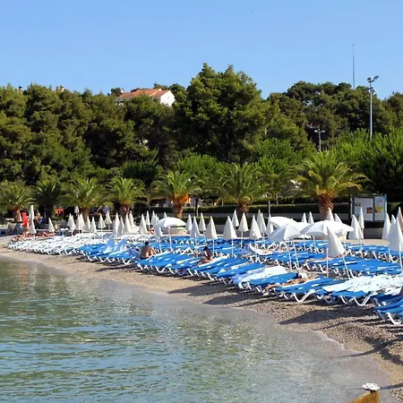 Apartment By The Sea Podstrana, Split - 15963 *